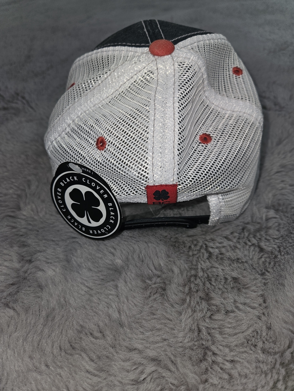 NEW! Black Clover Red & Navy Trucker Hat with American Flag Clover Patch NWT - Picture 11 of 12